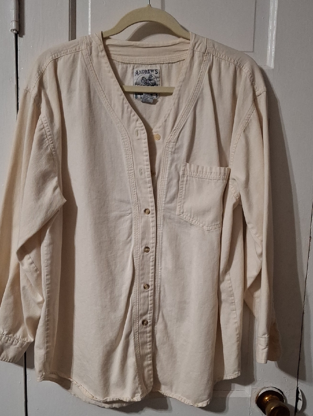 Men’s Cream Casual Button-Down Shirt (Mis322)